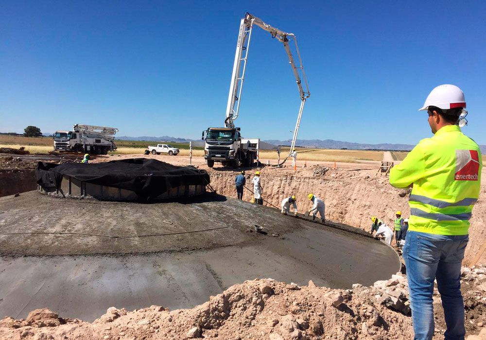 Supervision wind turbines foundations, civil works and medium voltaje system