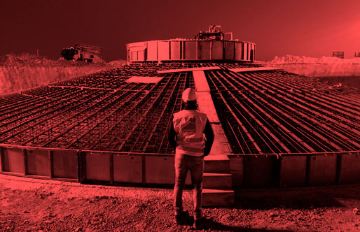 Wind turbine and met mast foundation design 